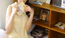 办公室内衣动漫,动漫元素融入职场生活